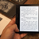 Imagen para el artículo titulado Kindle Oasis: el mejor eReader de la historia tiene solo un inconveniente